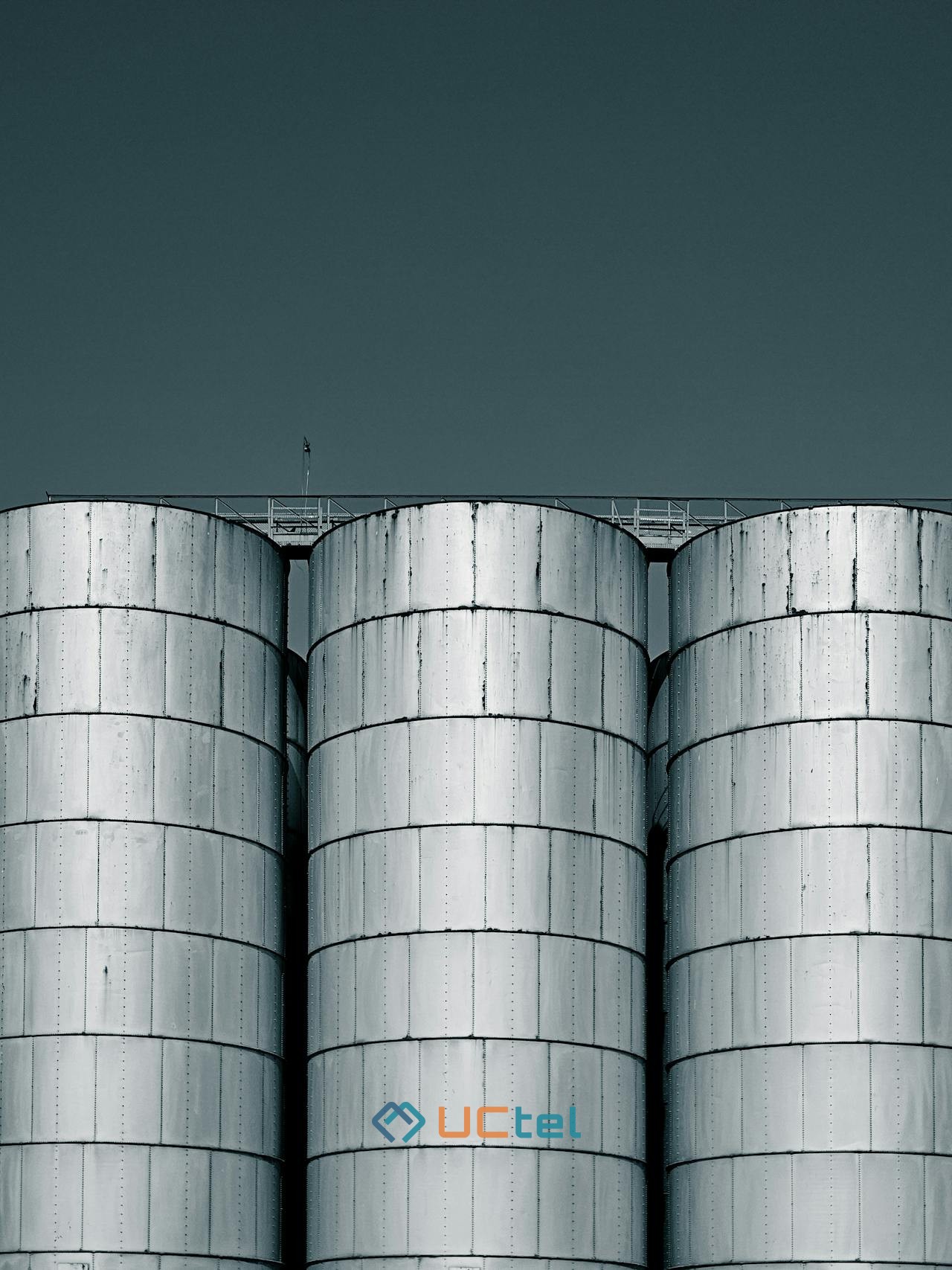 Smart manufacturing plant in the UK deploying a private 5G network for automation and IoT connectivity