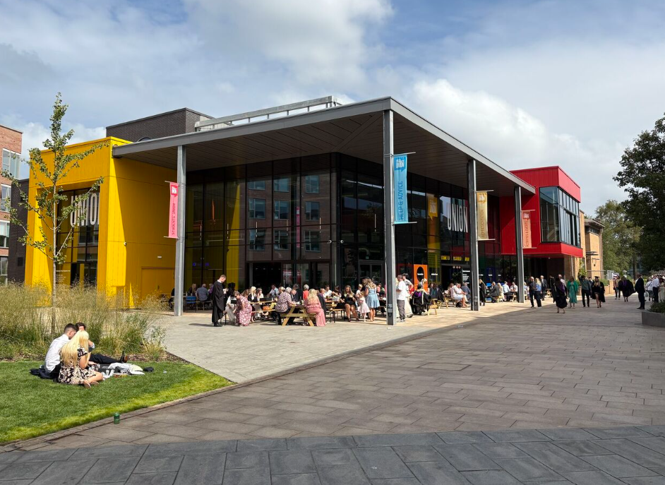 Case Study: Edge Hill University - Mobile Connectivity Solution 1 Case Study: Edge Hill University - Mobile Connectivity Solution