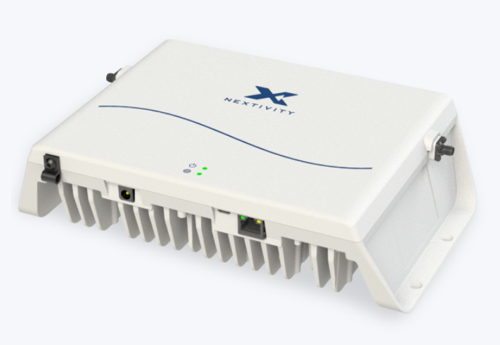 5 Best Mobile Phone Signal Boosters in the UK in 2026 7 Commercial mobile signal booster unit